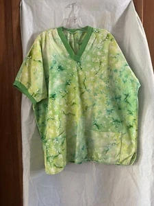 Handmade Multi Color Women Scrub Top With Pockets 2x - Picture 1 of 8