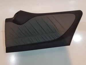 Original Mercedes Türverkleidung hinten rechts CLK W209 basaltgrau A2096907225 - Bild 1 von 3