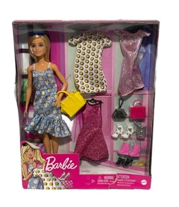 Muñeca Barbie GDJ40 Verano Moda Vestido Ropa y Accesorios Conjunto Nuevo Juguete 3+ - Imagen 1 de 4