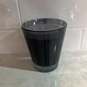 NEST NEW YORK WILDERNESS CHARCOAL WOODS CANDLE - 8.1 oz/230g NEW No Box - Picture 1 of 4