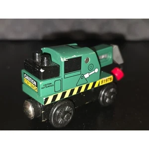 Thomas & Friends Muelle ferroviario de madera Grúa de carga Tren Tanque Motor - Imagen 1 de 7