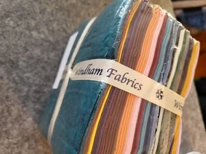 New Unopened Gee's Blend 23 Fat Quarters Hand Dyed Windham Fabrics - Picture 1 of 3