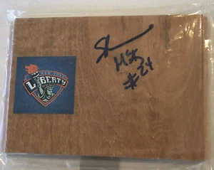 SHANECE MCKINNEY New York LIBERTY Basketball WNBA Signed Floor Tile 5" x 4" Lynx - Picture 1 of 1