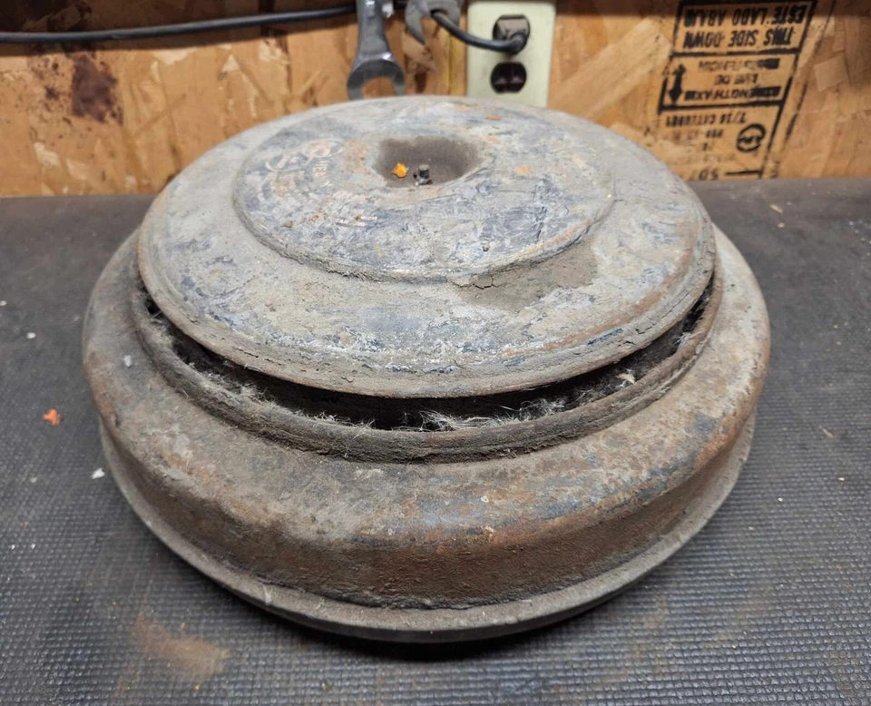 Limpiador de aire GM Pontiac Buick 1940 baño de aceite se envía a todo el mundo Foto 1 de 4