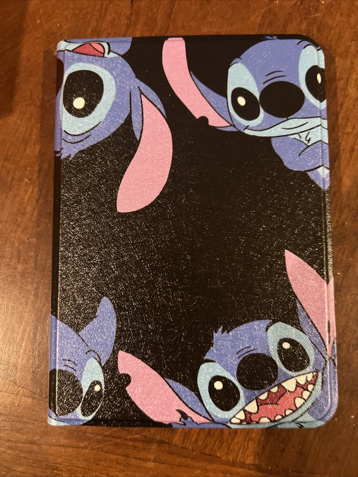 Funda protectora negra para niños Disney Stitch para iPad Mini 8,3” 6ta generación Foto 1 de 3