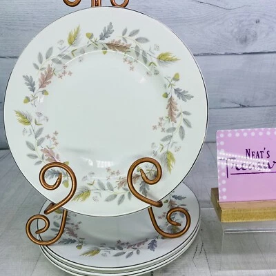 Juego de 4 platos de cena Johnson Brothers LYNTON OLD SNOWHITE floral Inglaterra China Foto 1 de 4
