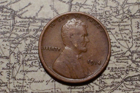 1914-- @   Old Lincoln Penny  [From old Rolls] Cover