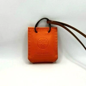 Hermes Sac Orange Shopping Bag Charm Orange Leather Keychain - Picture 1 of 4