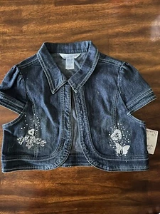 NWT Girls Cropped Denim Vest With Rhinestones. - Picture 1 of 1