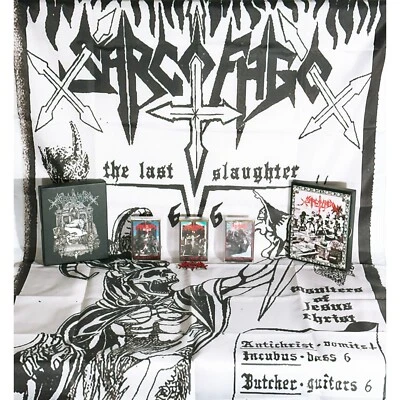 SARCOFAGO Die...HARD!! 3x Black Shell MC Boxset with Enamel Pin and Poster Flag Foto 1 de 4