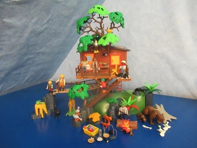 5557 Tree House Rocks v Animals Figures Animals Playmobil 8738 - Image 1 of 4