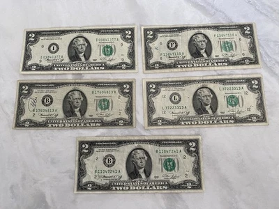 1976 Circulated Two Dollar Bills Lot of 5 - Image 1 of 4