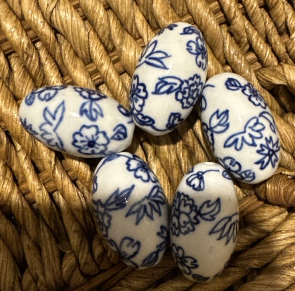 Grandes 5 flores ovaladas vintage pintadas a mano azul blanco porcelana china 27 mm Foto 1 de 3