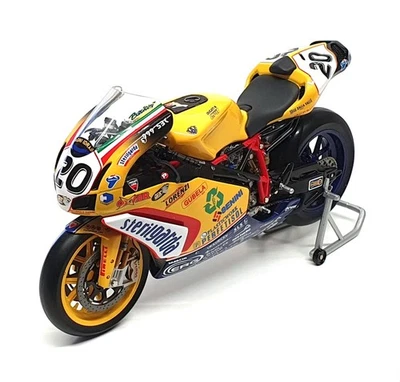Minichamps 1/12 Scale 122 040220 - Ducati 999RS Motorbike - M. Borciani WSB 2004 - Image 1 of 4