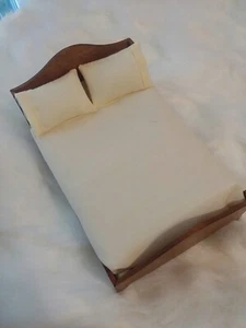 1:12 scale dollhouse miniature 6 Pc Full Size Sheet Set Pastel Yellow - Picture 1 of 5