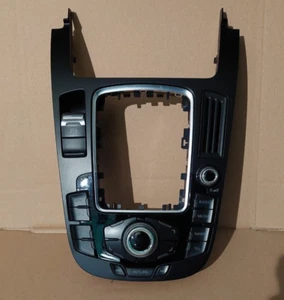 Audi A4 / Bedieneinheit /  Radio /  Media / Parkbremse  / 8T0919611WFX - Bild 1 von 2