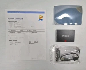 Samsung 850 Pro 512GB SSD 2.5" MZ-7KE512 + Ultra High Speed 2.5 to USB 3.1 - Afbeelding 1 van 3
