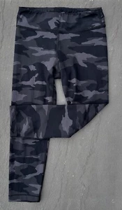 Athleta Girl Capris Size M/8-10 Printed Chit Chat Capri Camo  Medium 8  10 - Picture 1 of 5
