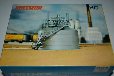 Ho Scale Vollmer 526 B Gasoline Storage Tank Kit   K13880 - Image 1 of 2