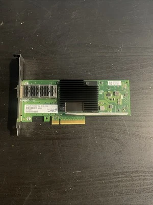 Intel(r) Ethernet  CNA XL710-QDA1 10/40GbE QSFP PCIe Network Card - Image 1 of 4