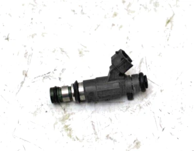 Inyector de combustible de alimentación superior Subaru Forester Impreza 2000-04 OEM P/N 16611AA430 Foto 1 de 4