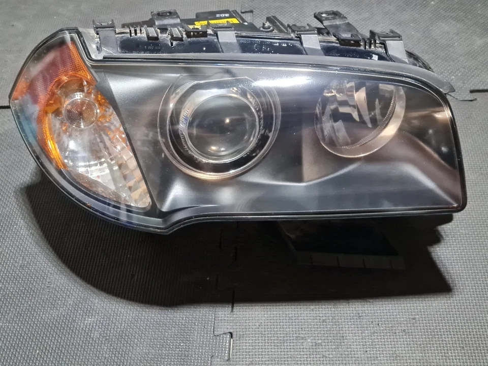 Faro pasajero derecho BMW X3 2004 2005 2006 XENÓN HID AFS dinámico OEM Foto 1 de 4