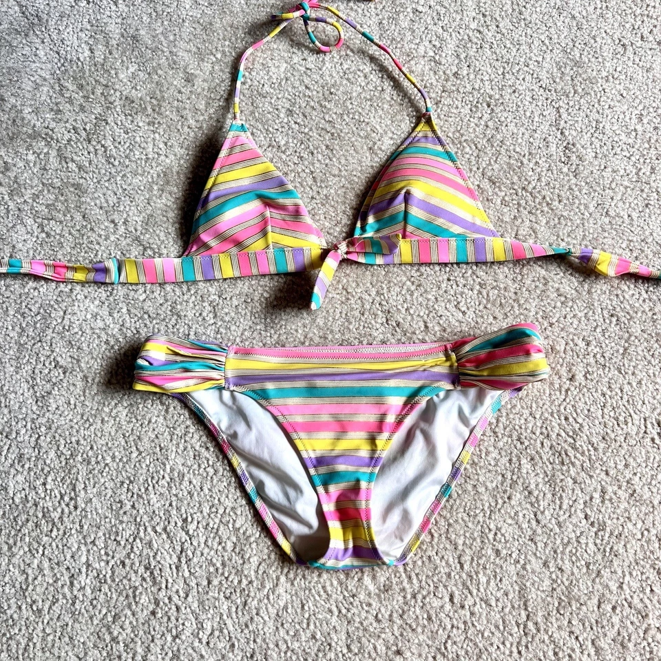 维多利亚的秘密彩虹条纹三角上衣比基尼套装—尺寸 S/M — 第 1/4 张图片