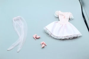 Barbie Fashion Doll Outfit #5 (B25) - Picture 1 of 4