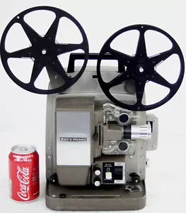 Vintage BELL & HOWELL Autoload Super 8 Movie Cine Film Projector C1960s FREEPOST - Picture 1 of 8