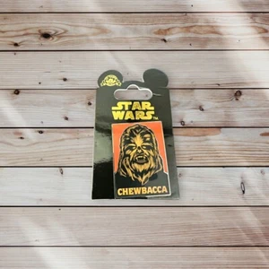 Disney Star Wars Chewbacca Portrait Disney Trading Collectors Pin 2018 gebraucht - Bild 1 von 7