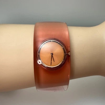 Reloj Seiko ISSEY MIYAKE O SAKURA caja dorada de Tokujin Yoshioka Japón #171B Foto 1 de 4