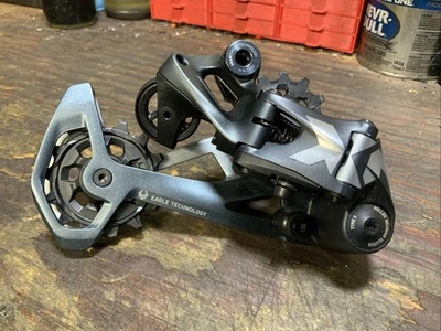 Desviador trasero SRAM X01 Eagle 12 velocidades, color: Lunar NUEVO DESPEGUE, NUNCA MONTADO Foto 1 de 4