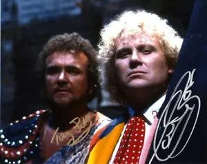 Doctor Who Autograph: COLIN BAKER & TONY SELBY (Trial) Rare Signed Photo - Imagen 1 de 1
