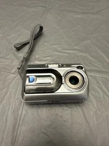 Fujifilm Digital Camera Fine Pix A330 FOR PARTS - Picture 1 of 8