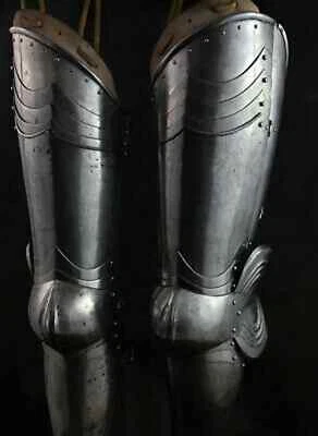 Juego de piernas góticas medievales de acero calibre 18 martillado regalo pan de azúcar burgoneta Foto 1 de 3