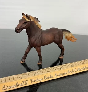 Schleich Running Mustang Hengst 2015 Pferd Tier Figur 13805 Sammlerstück - Bild 1 von 7