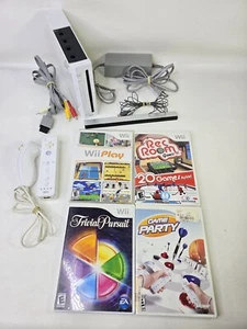 Nintendo Wii Console White RVL-001 Remote Nunchuck 4 Games Cords OEM Tested. - Picture 1 of 11