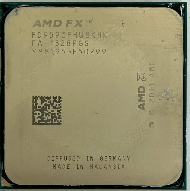 AMD FX-Series FX 9590 FD9590FHW8KHK 4.7GHz Eight-Core Socket AM3+ Processor/CPU - Image 1 of 4