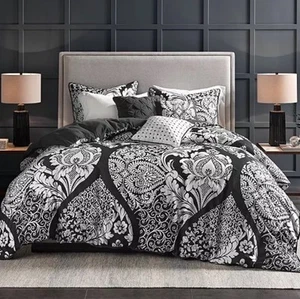 Madison Park 6 Piece Queen Black/White Cotton Sateen Printed Duvet Cover Set - Picture 1 of 6