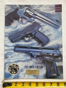 Smith & Wesson 1997 pistole e accessori pistola arma da fuoco guida catalogo prodotti - Foto 1 di 7
