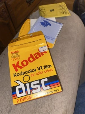 Vintage Kodak Kodacolor VR Film Color Prints 1 Discs, 15 Exposures, Exp. 1989 - Image 1 of 4