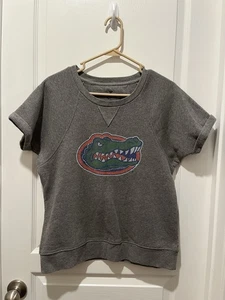 Fanatics UF Florida Gators Short Sleeve Sweatshirt Women’s Size Medium Grey - Picture 1 of 7
