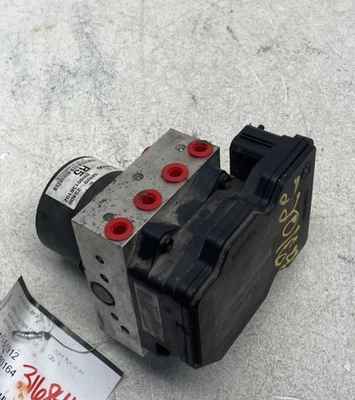 Módulo de bomba de freno antibloqueo ABS 2011-2013 Hyundai Tucson | OEM 58920-2S400 Foto 1 de 4