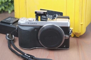 Panasonic Lumix GX7 16.0MP Digital Mirrorless Camera - Silver w/Pelican Case - Picture 1 of 8