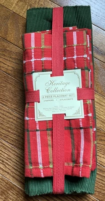 Lenox Heritage Collection Christmas Holiday Placemat & Napkin 8 Piece Set NWT - Image 1 of 2