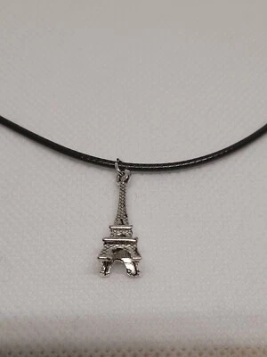 Collana in corda Unisex con Charm Ciondolo in zircone Torre Eiffel Francia  - Immagine 1 di 3