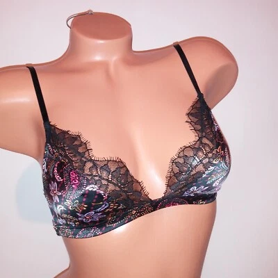 Sujetador Bralette Victoria Secret XS Negro Paisley Encaje Ribete Satinado Sin Acolchado Inalámbrico Foto 1 de 4