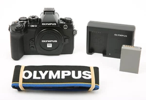 Olympus OM-D E-M1 fotocamera digitale mirrorless MFT (corpo, nero) 16,3 MP 14750 scatti - Foto 1 di 7