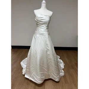 Jasmine Haute Couture Ballgown, Size 10 - Picture 1 of 10