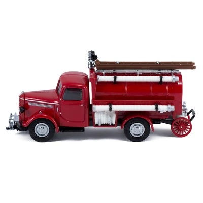 Matchbox Yesteryear Fire Engine Series 1939 Bedford Tanker YFE04 New In Box - Image 1 of 4